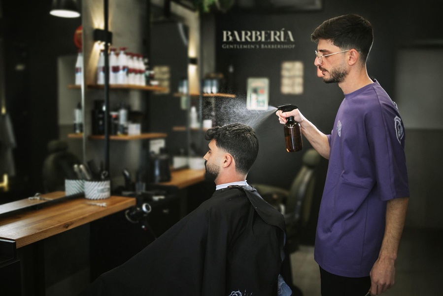 Barberia  מספרת גברים במודיעין